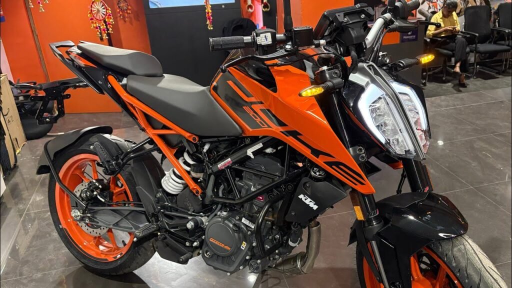 KTM 250 Duke Bike Low Price